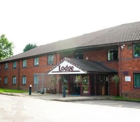 Hotel The 3*