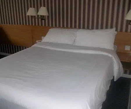 The Hotel 3*